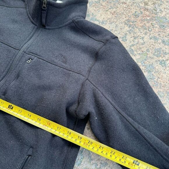 The North Face Fleece Zip Up Y2K Jacket - Picture 2 of 4